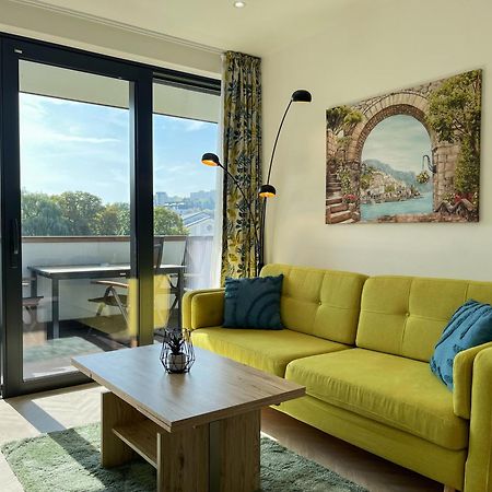 Luxury City Retreat With Terrace Košice Exterior foto